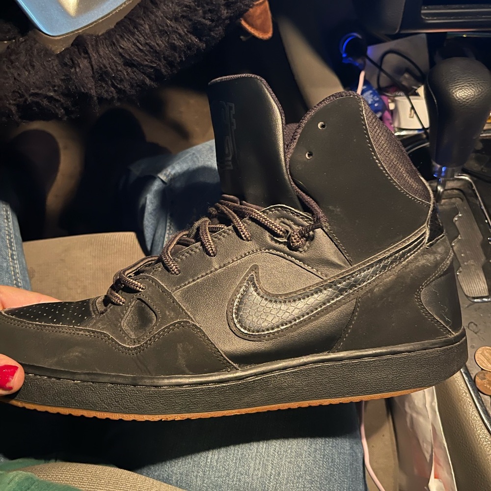 Nike shoes in good shape size 11.5 a little of wear on the bottom soul